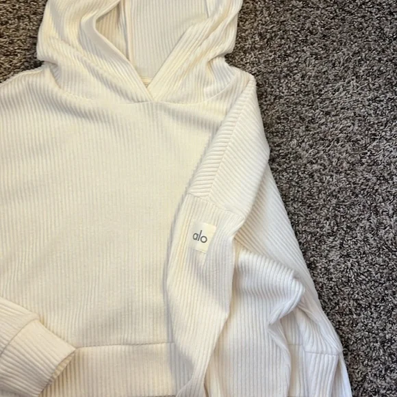 ALO Yoga Cream Ribbed Hoodie - Picture 3 of 4